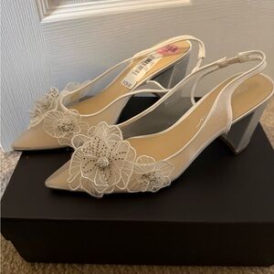 Betsey Johnson Ivory Floral Slingback Block Heel Pumps